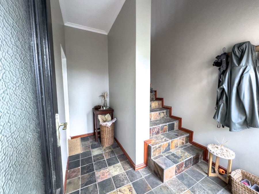3 Bedroom Property for Sale in Oude Westhof Western Cape